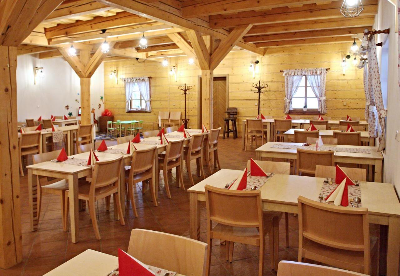 Penzion A Restaurace Grunt Reka المظهر الخارجي الصورة
